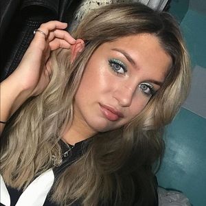 Meet your Posher, Jessika